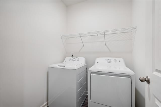 Building Photo - 3228 Dillonwood St