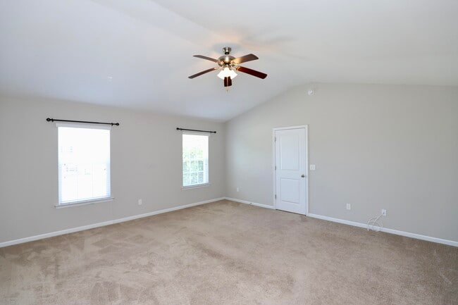 Building Photo - 1761 Nicholas Dr