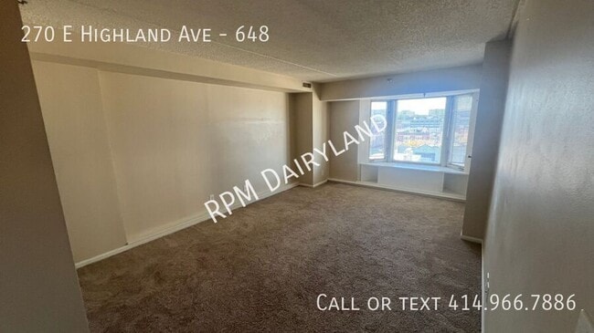 Building Photo - 270 E Highland Ave