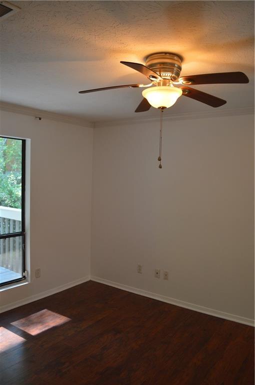 Building Photo - 527 Warm Springs Cir