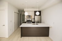 Building Photo - 1250 Lecount St