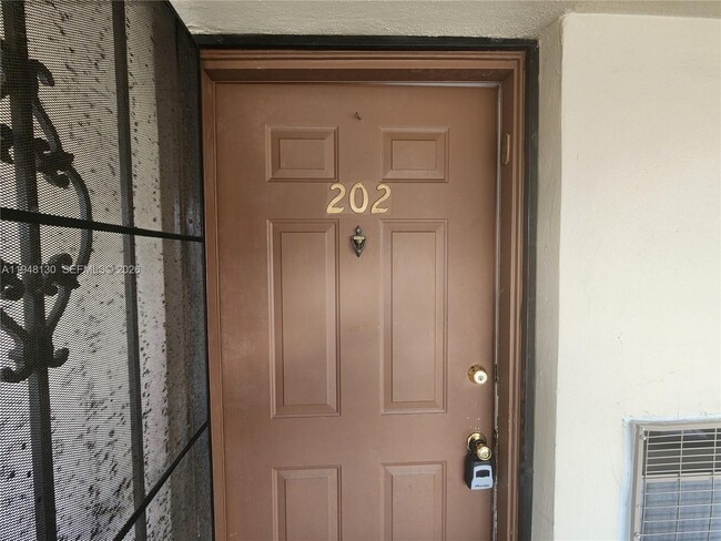 Building Photo - 7600 NW 5th Ct