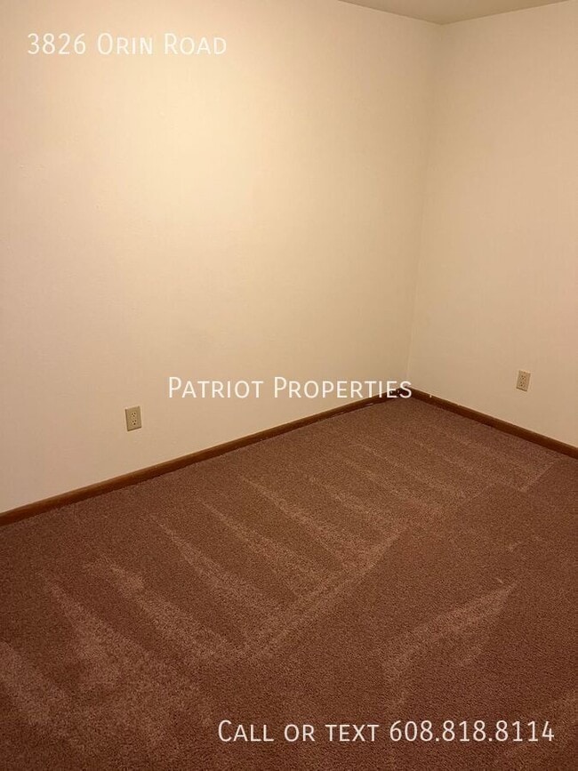 1 bed/1 bath plus den in Madison, WI! 3826 Orin Rd Madison WI 53704