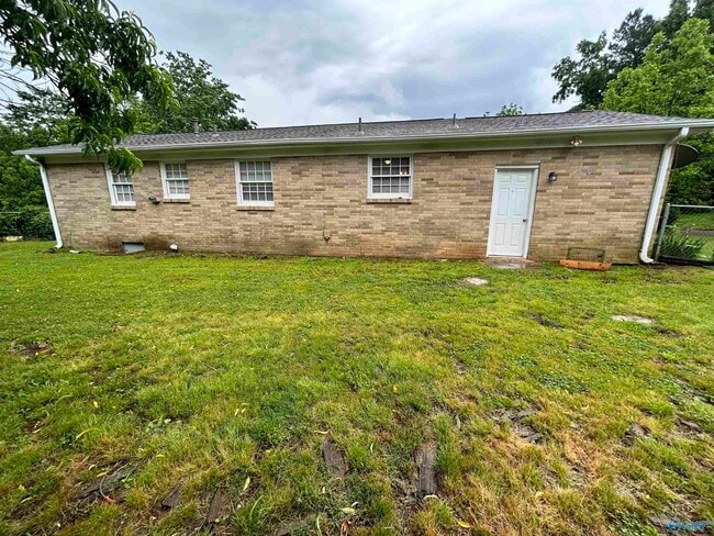 Building Photo - 2408 Springhill Rd NW