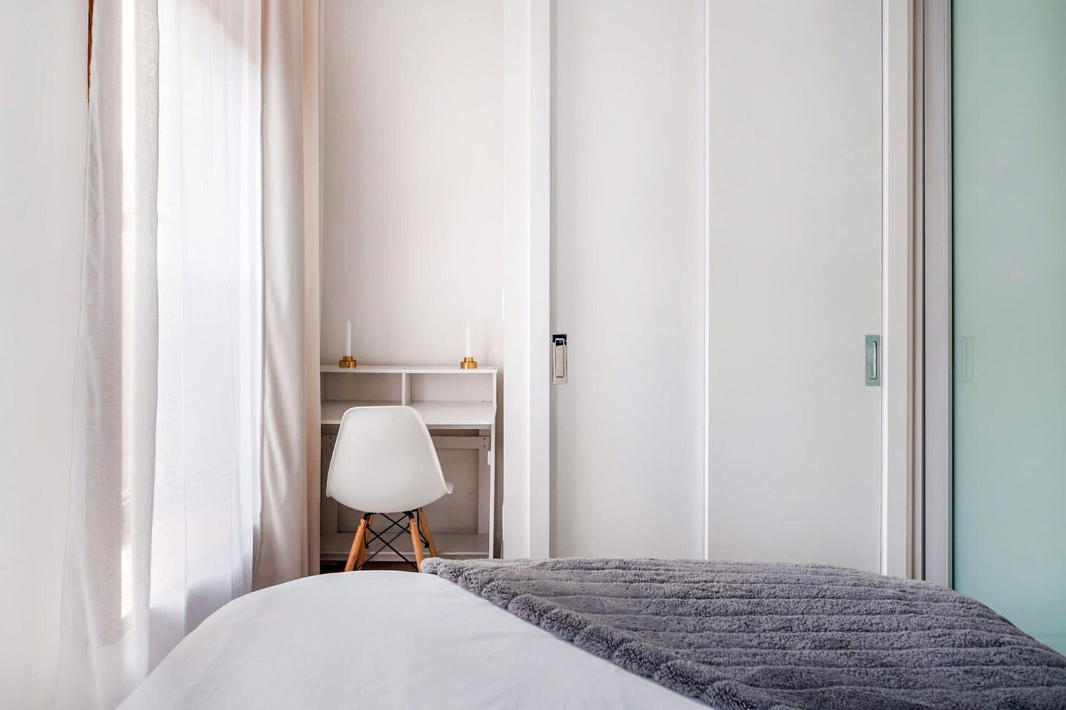 Building Photo - 317 E 78th St