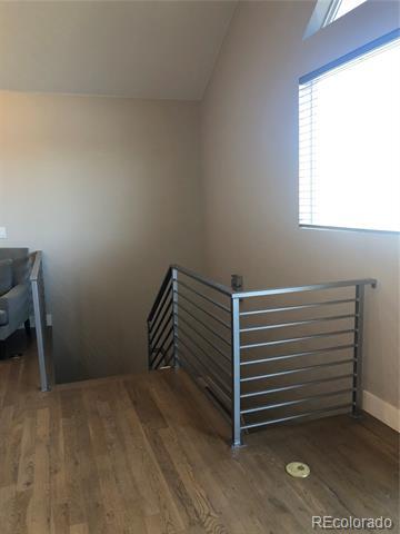 Building Photo - 3411 Albion St