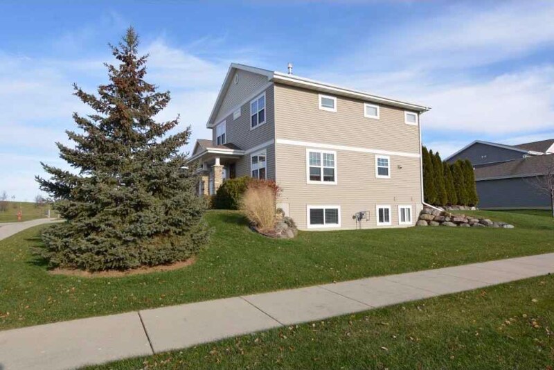 Building Photo - 441 Breckenridge Rd