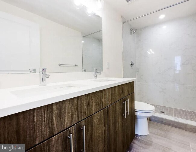 Building Photo - 414 Cecil B. Moore Ave