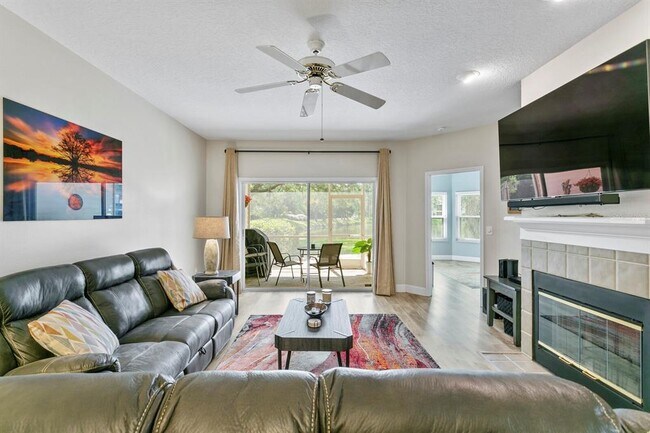 Building Photo - 1233 Clays Trail