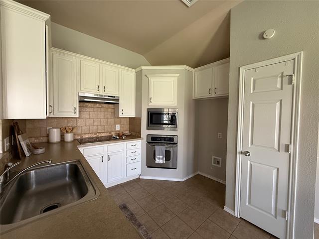 Building Photo - 2900 Dunbar Dr