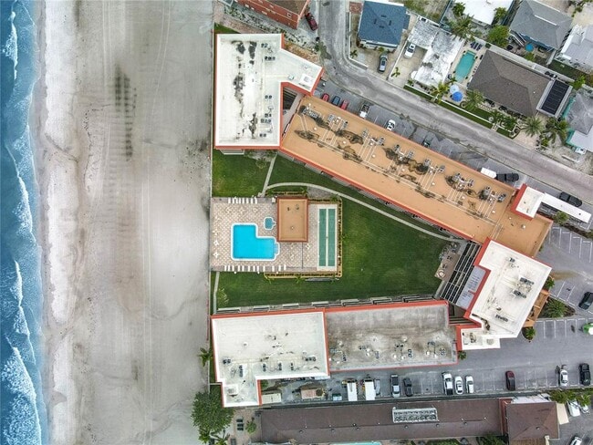 Building Photo - 17580 Gulf Blvd