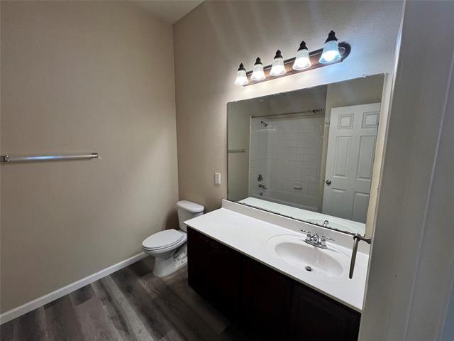 Building Photo - 506 Hackberry Dr