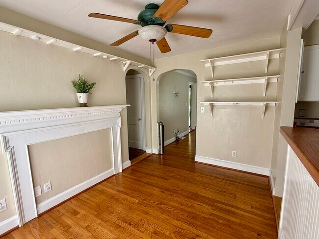 Building Photo - 9500 Sturgis St
