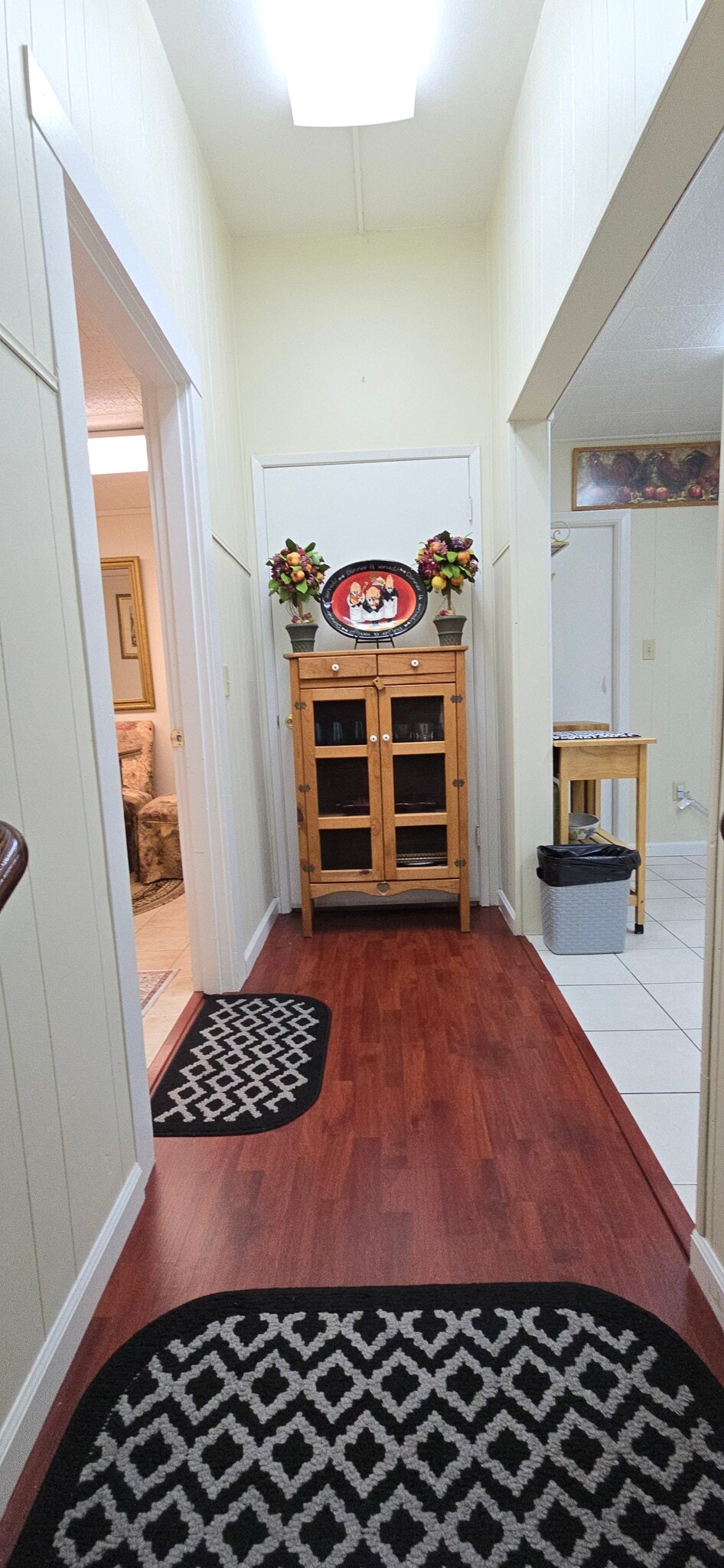 Building Photo - 1447 Lincoln Way