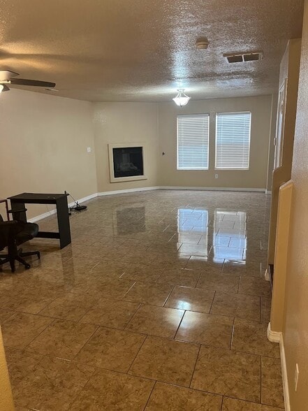 Living room - 2115 Hermosa Creek Dr SW