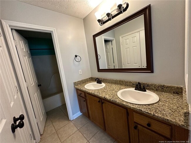 Building Photo - 2229 Mossycup Ln