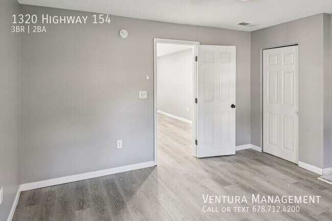 Building Photo - 1320 GA-154