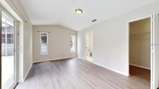 Building Photo - 1910 Ellery Ln