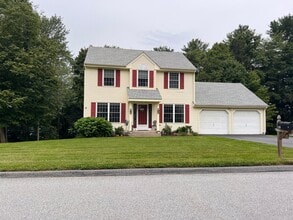 Building Photo - 140 Tall Tree Ln