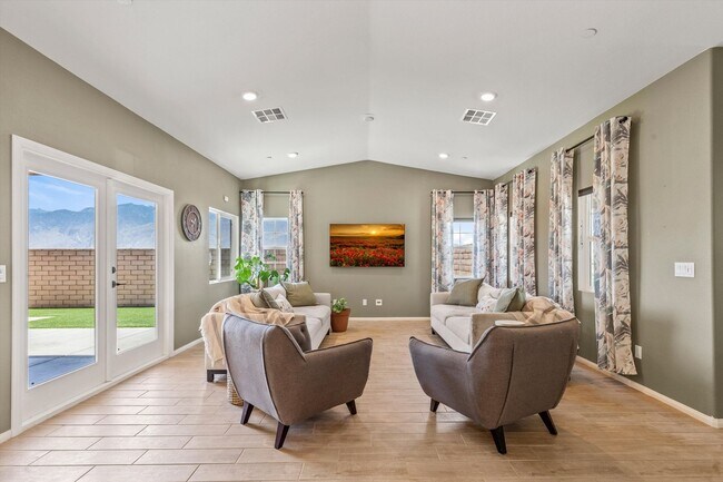Building Photo - Elegant Corner-Lot Home in the Verano Comm...