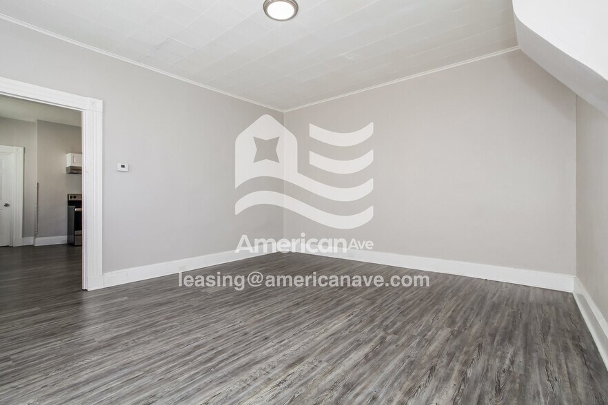 Building Photo - 509 Hodge St