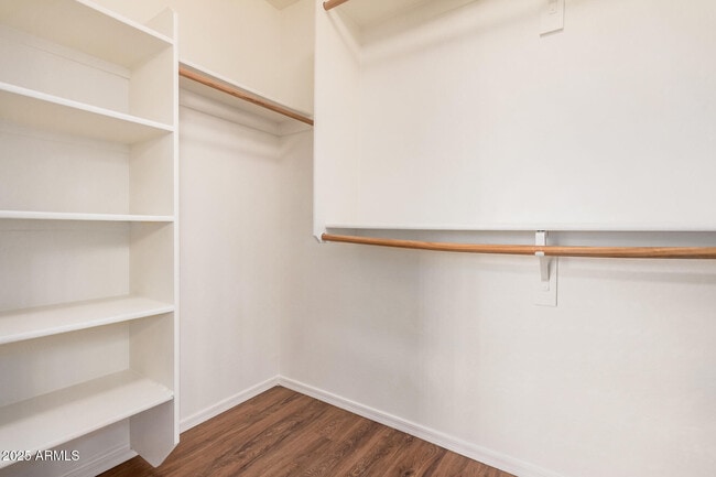 Building Photo - 7352 W Valencia Dr