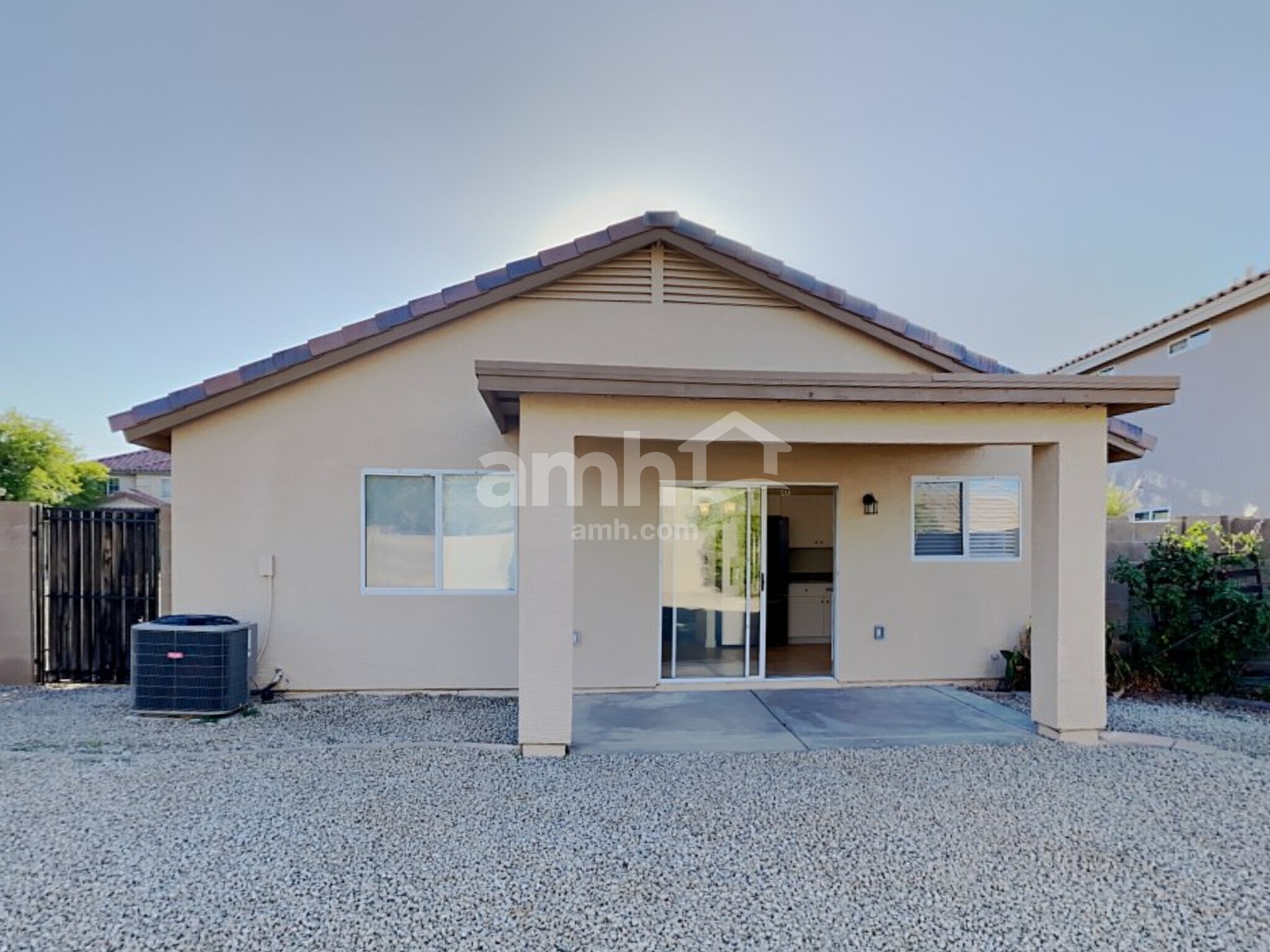 Building Photo - 31491 N Cactus Dr