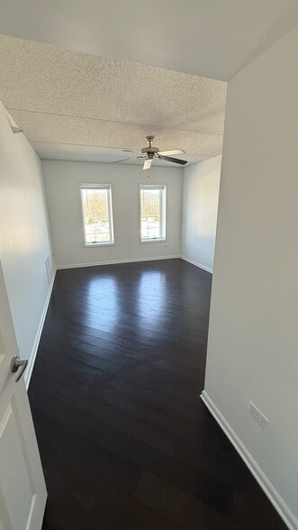 Master Bedroom - 225 Main St