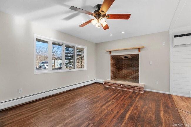 Building Photo - 3 Fredrick Dr