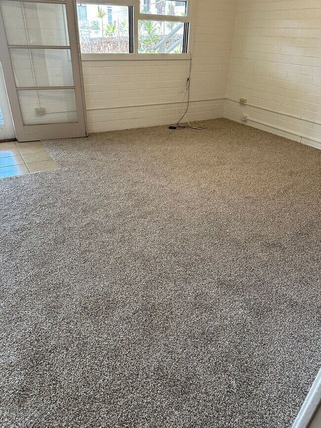 Building Photo - Prime location in the heart of Makiki 2 Be...