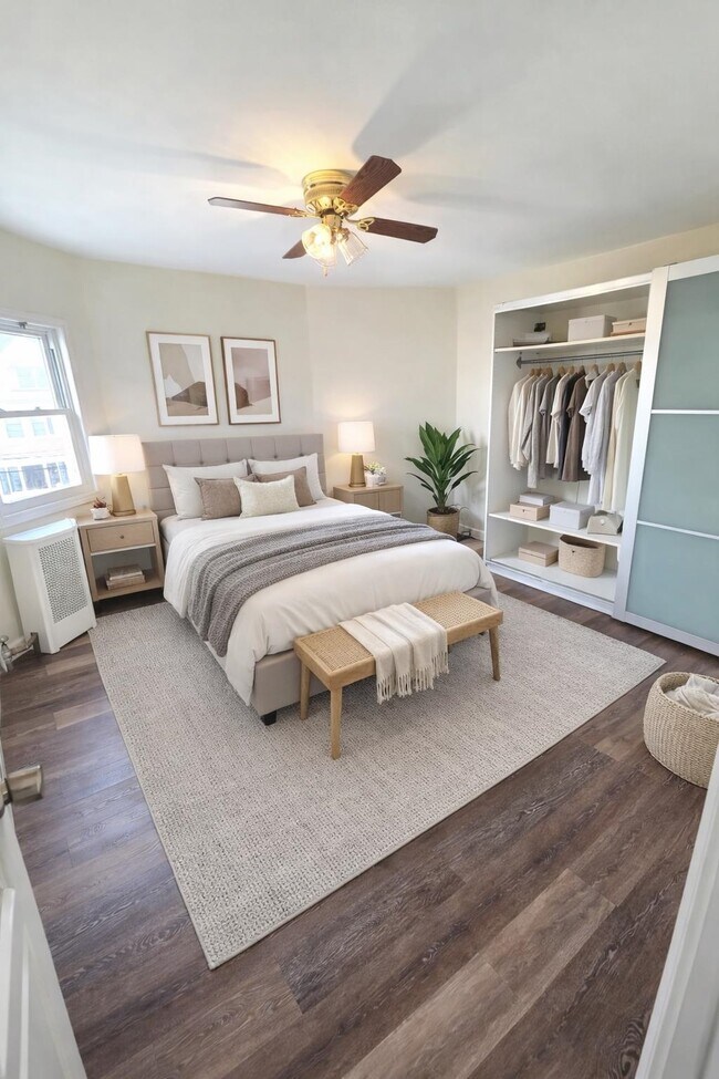 Building Photo - 438 Devon St