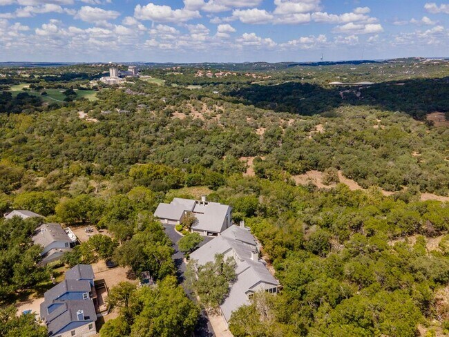 Building Photo - 1520 Ben Crenshaw Way