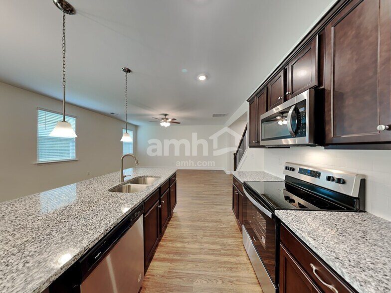 Building Photo - 1138 Bethany Dallas Dr