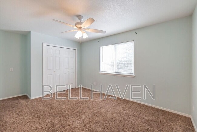 Building Photo - 5797 S Sedum Way