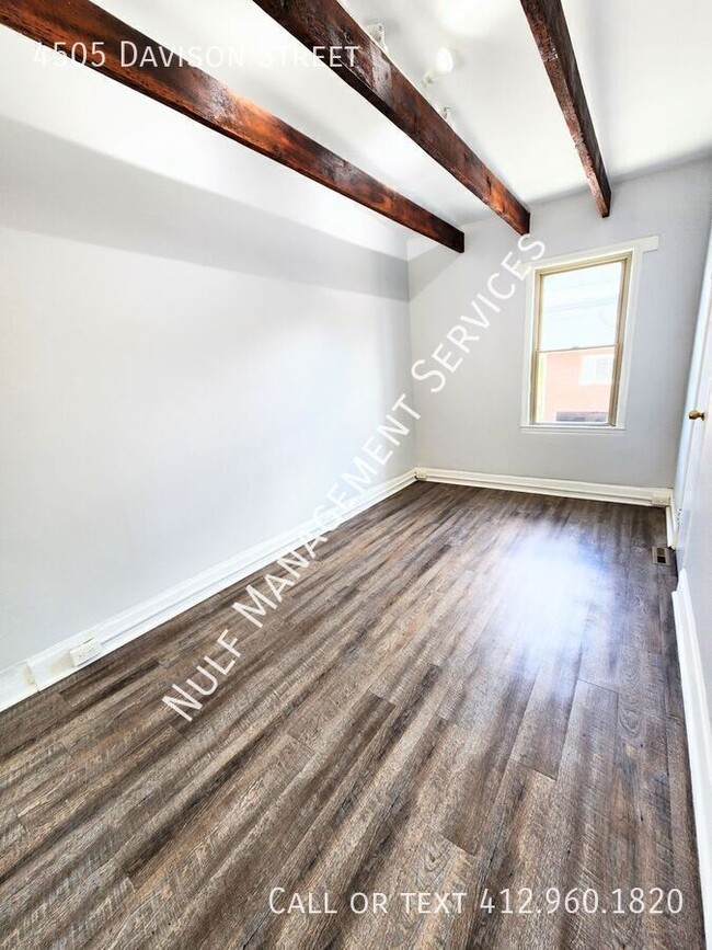 Building Photo - 4505 Davison St