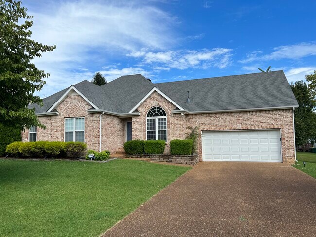 Primary Photo - 2576 Milton Ln