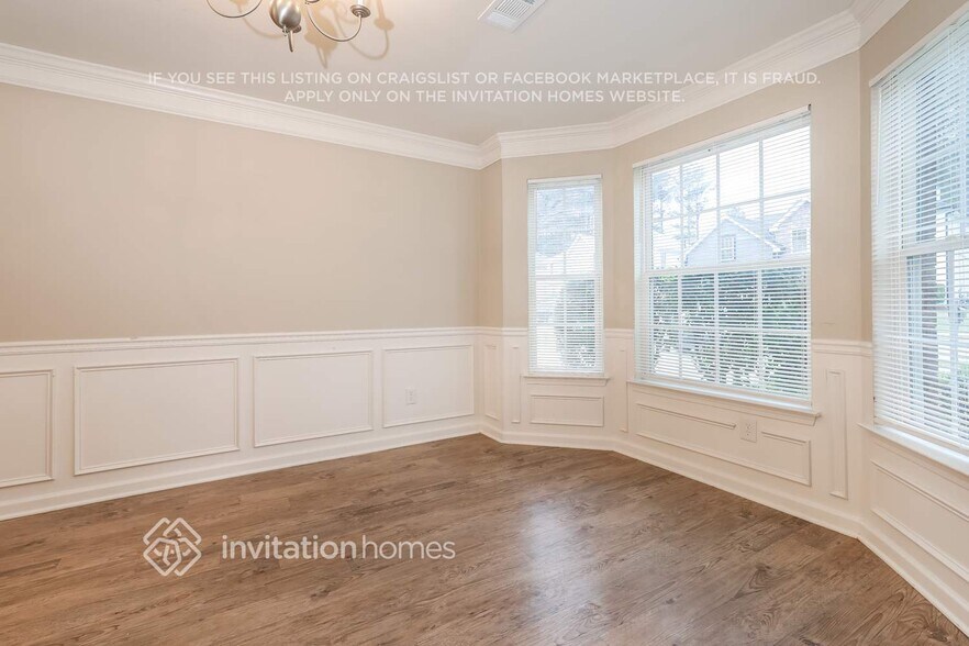 Building Photo - 1147 Oak Hollow Ln