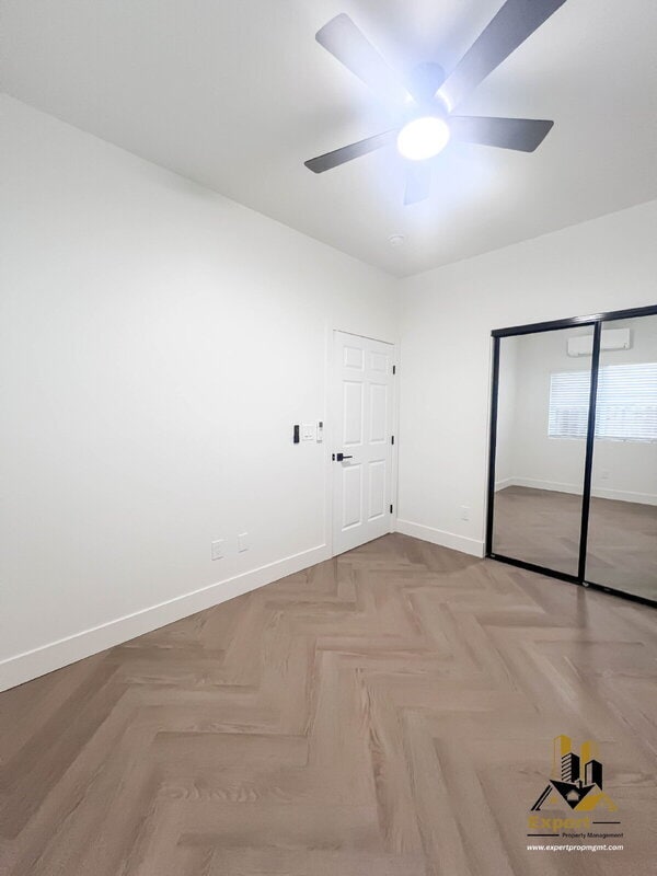 Building Photo - 125 B St