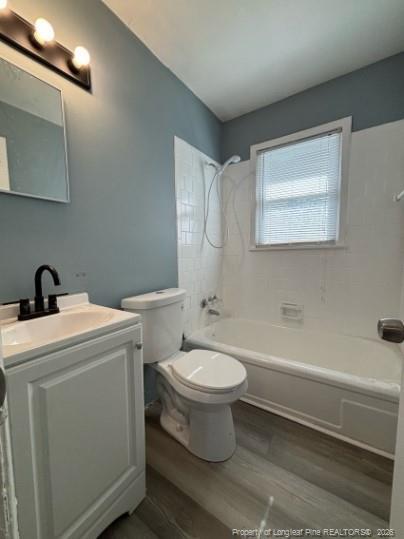 Building Photo - 120 Calvin St