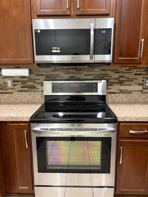 Building Photo - 4670 69th Pl N