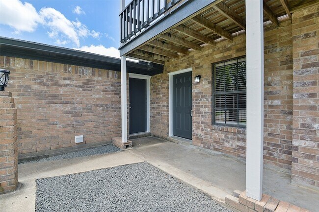 Building Photo - 4510 Avenue L