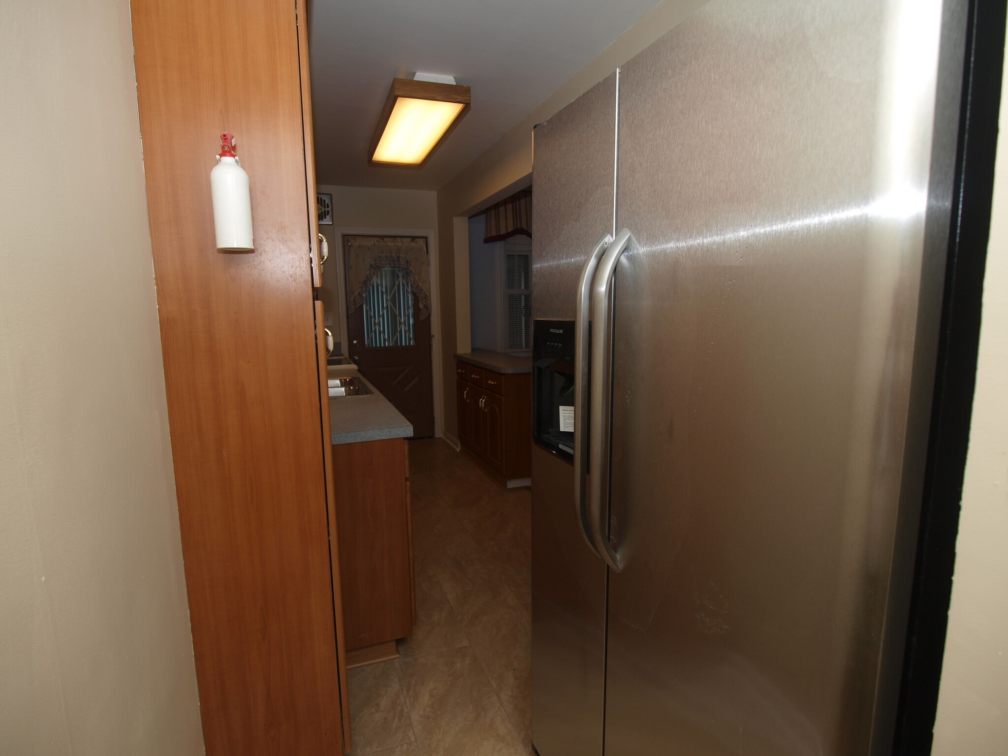 View 3 - 3422 McShane Way