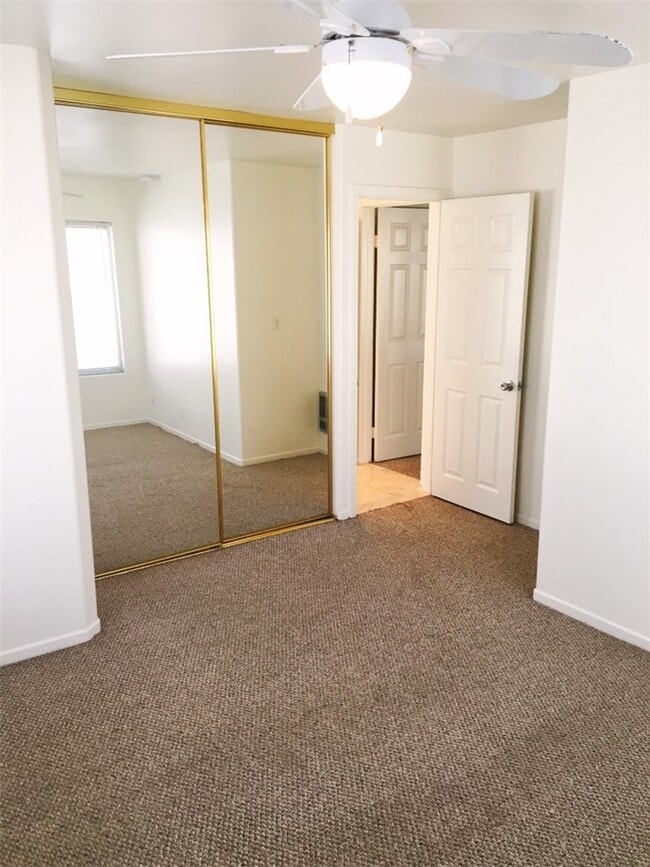 Building Photo - 711 CA-1