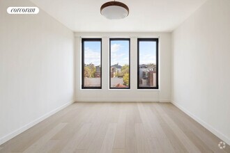 Building Photo - 58 St Marks Pl