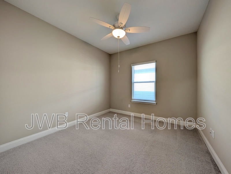Building Photo - 95 Sadler Ct