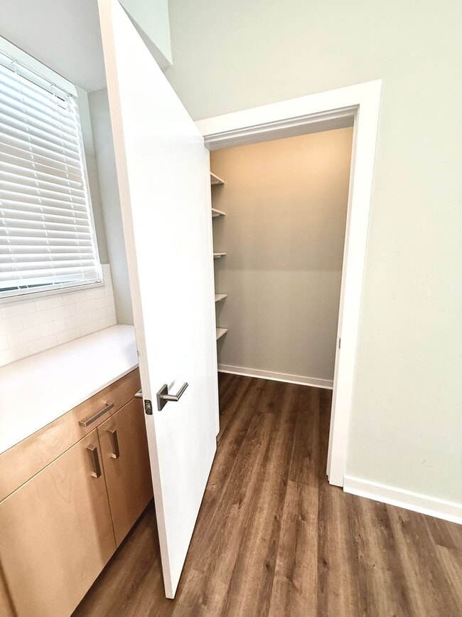 Building Photo - Large, Two-Story Condo in Downtown OKC, Civc Centre Flats!!