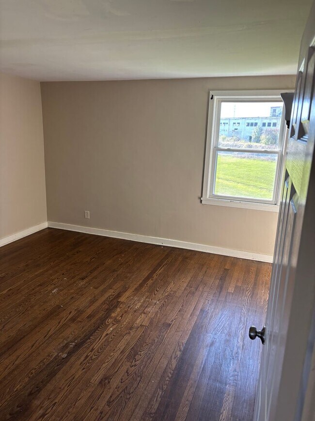 Building Photo - 85-91 Blackmore Street