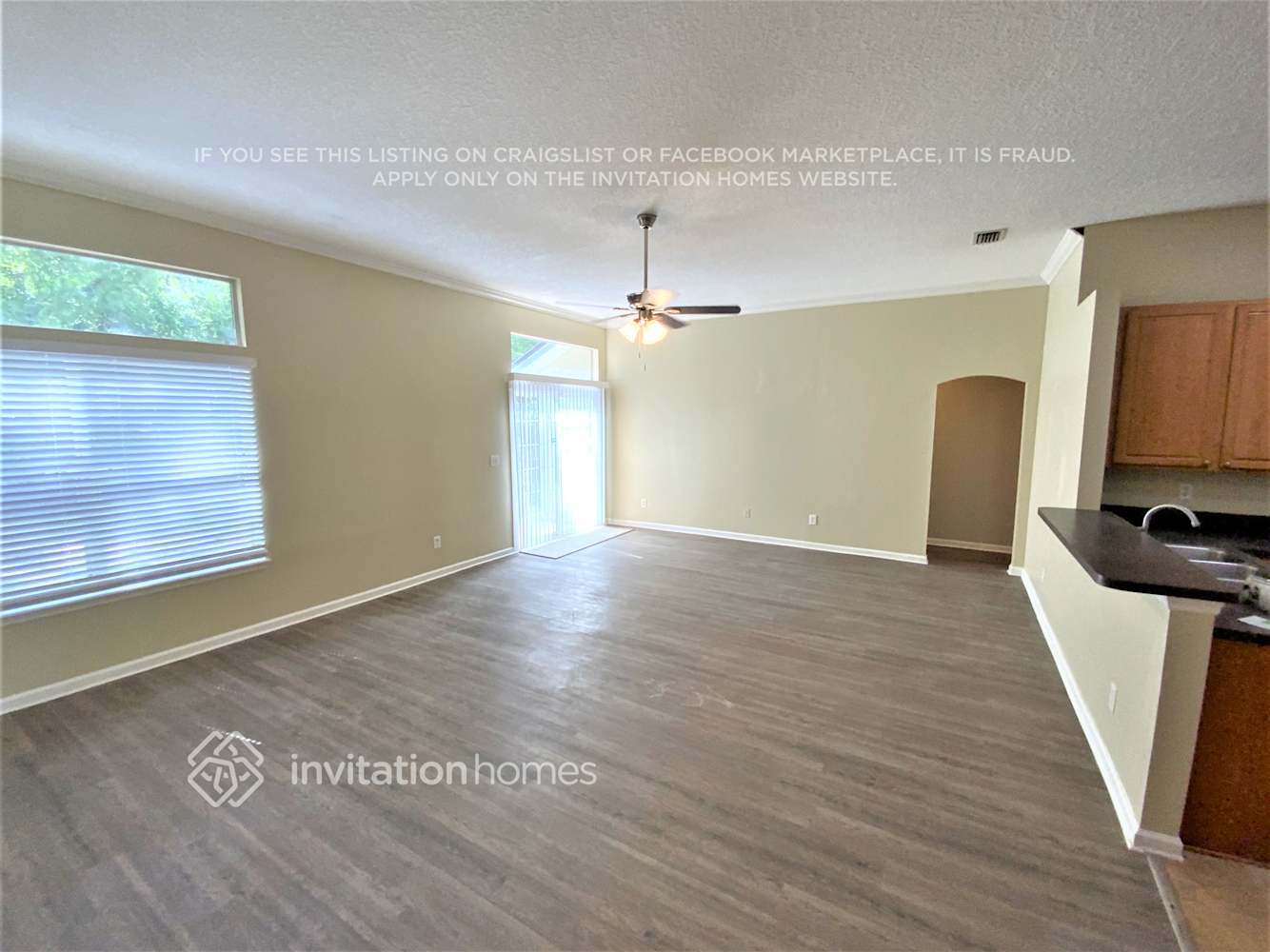 Building Photo - 13948 Bradley Cove Rd