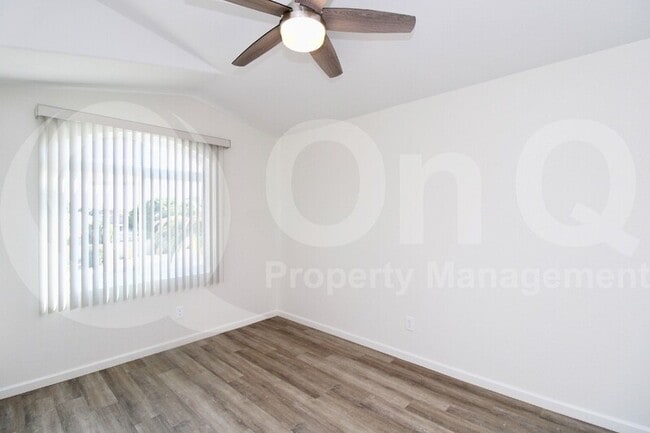 Building Photo - 14646 N 90th Dr