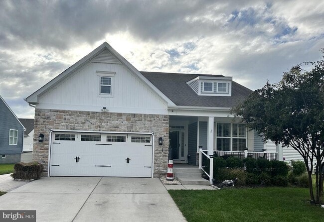 Primary Photo - 29495 Glenwood Dr
